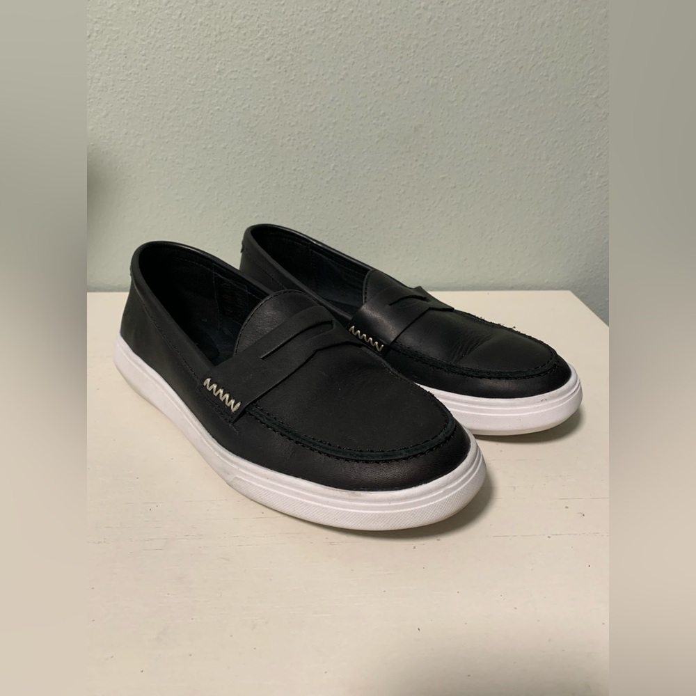 EUC Portland Leather Goods/Patina black penny loafers